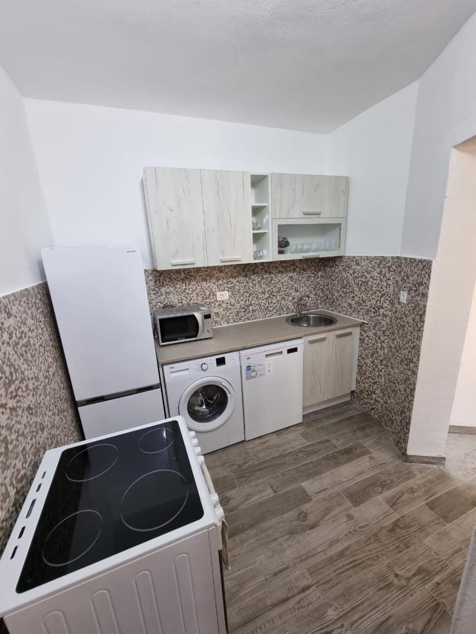 Apartments Vukmarkovic Сутоморе Экстерьер фото