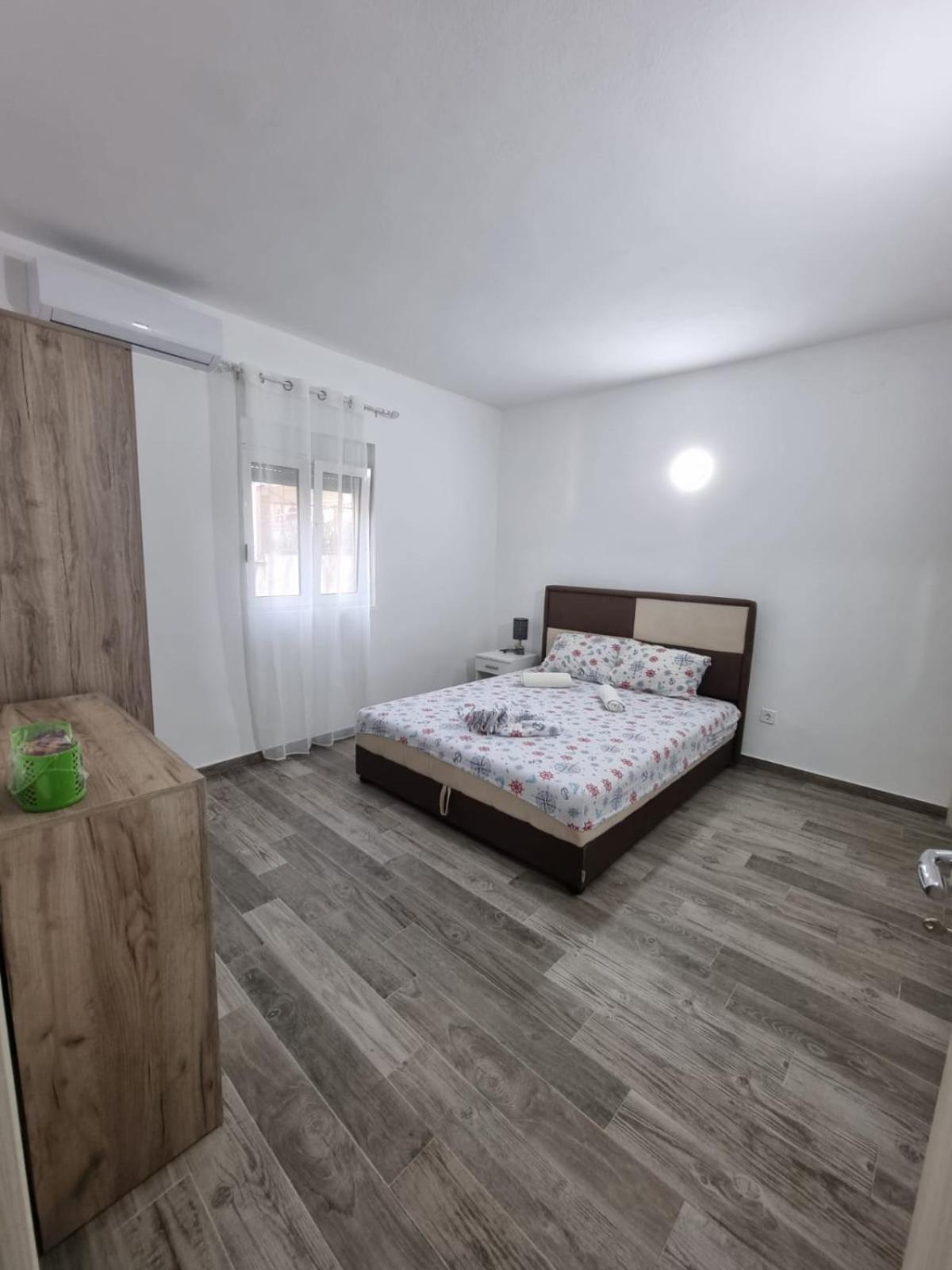 Apartments Vukmarkovic Сутоморе Экстерьер фото