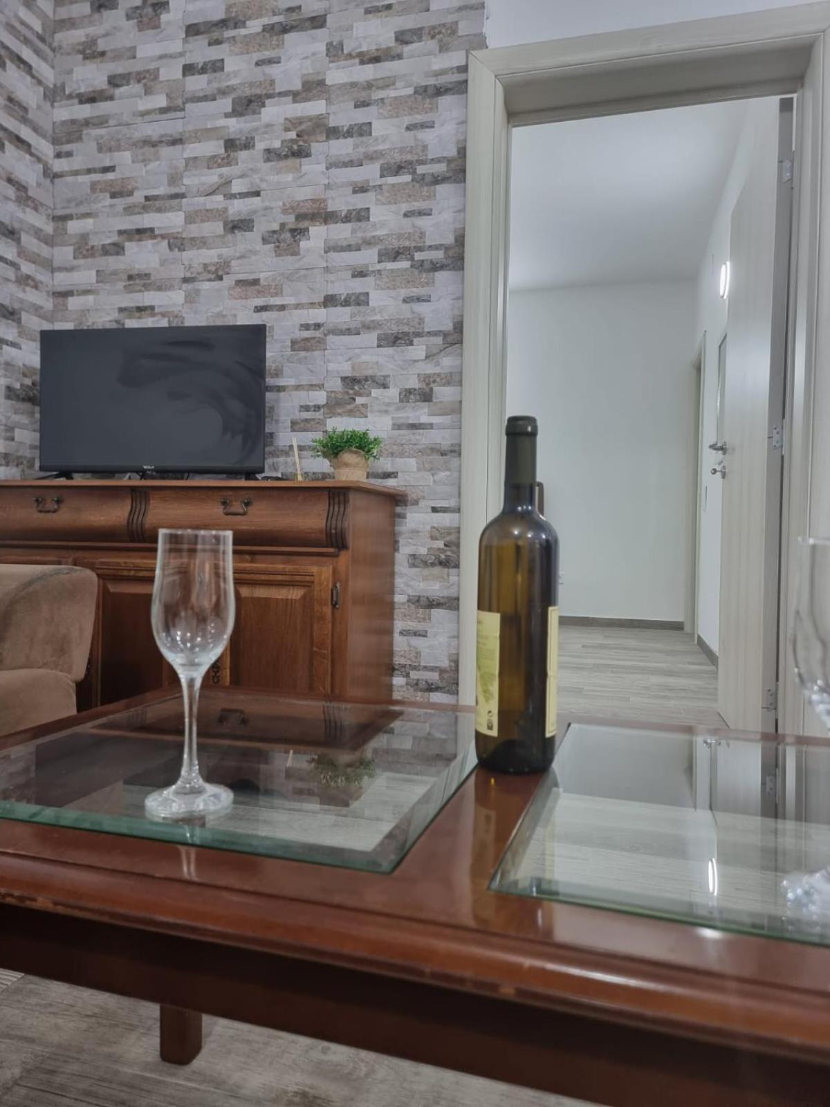 Apartments Vukmarkovic Сутоморе Экстерьер фото